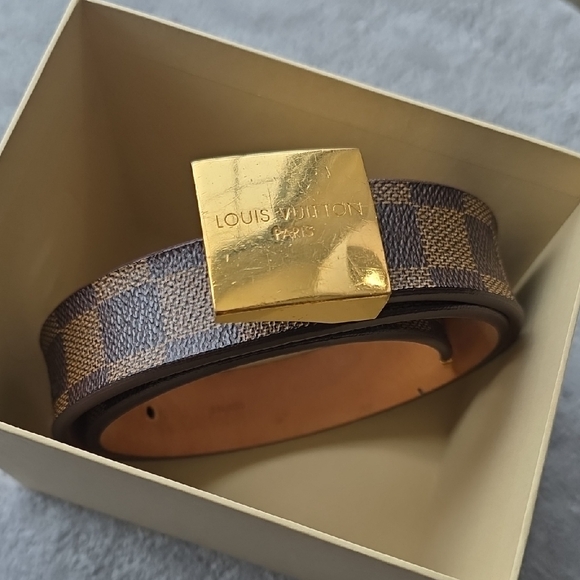 Louis Vuitton Accessories - Louis Vuitton Gold Buckle Checkered Belt
